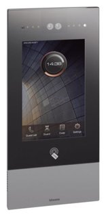 BTicino Video entrance panel with 10" touch display — 374002