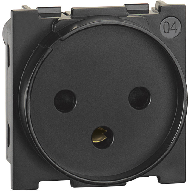 BTicino 2 P+E 10/16 A 250 Vac socket outlet - Israeli std — KG4183