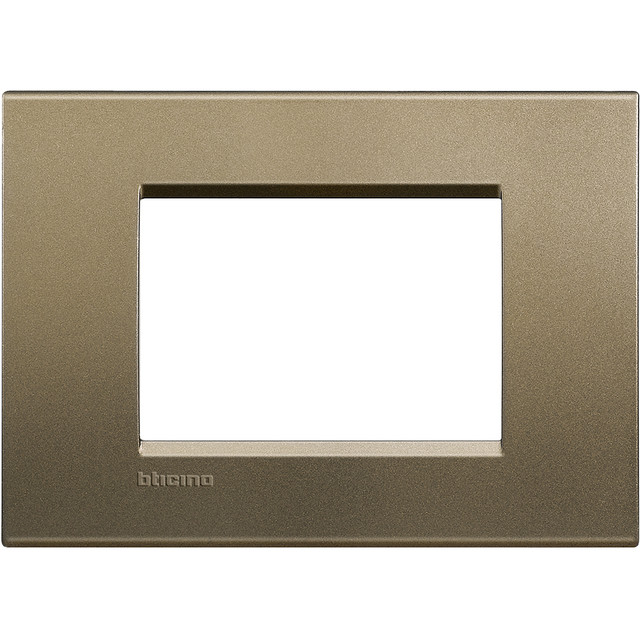 BTicino Square cover plate 3 modules - square — LNA4803SQ