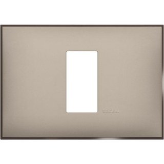 BTicino Cover plate - 1 centered module — R4803M1CS