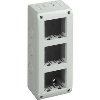 BTicino Box IP40 (base + Cover) vertical - 2+2+2 modules Matix — 25406V
