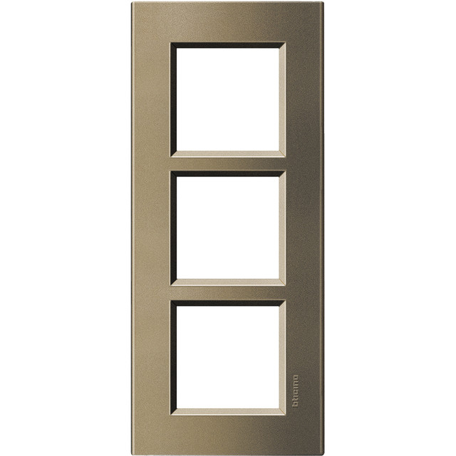 BTicino Square cover plate 2x3P 57mm Square — LNA4832M3SQ