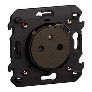 BTicino French/belgian standard flat electric socket with integrated USB charger. — KB4142USB