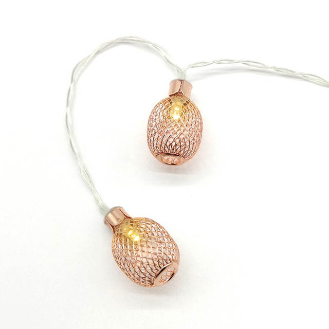 ACA Lighting "METAL PINAPPLE", 10 LED STRING LIGHTS WITH BATTERIES (3xAA) & TIMER (6ON/18OFF), WARM WHITE, COPPER METAL, IP20, 135+30cm TRANSPARENT LEAD CABLE — FMCPEAR10WW2AT
