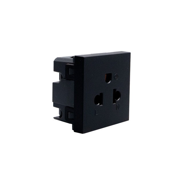 BTicino Euro/American standard socket outlets 2P+E - 16 A - 127/250 Va.c. — JB4126
