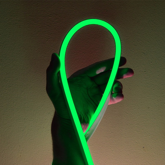 ACA Lighting 100LED/M LED NEON ROPE LIGHT GREEN STEADY SINGLE SIDE 50m IP44 1.5m CABLE WITH 3 SETS PLUG,CONNECTORS AND END CAPS — X08545411