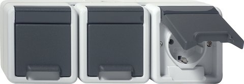 Gira 3-gang SCHUKO socket outlet, horizontal, grey — 478930