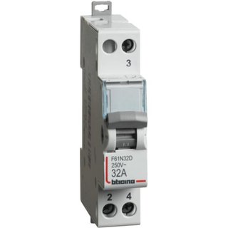 BTicino Changeover switch 1NO/NC - 32A - 230/400V - 1 module — F61N32D
