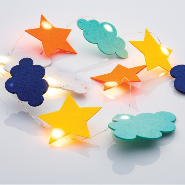 ACA Lighting "MULTICOLOR FELT CLOUDS-STARS", 10 MINI LED STRING LIGHTS WITH BATTERIES (2xAA), WARM WHITE, IP20, 90+30cm, TRANSPARENT LEAD CABLE — F07101126