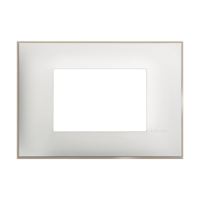 BTicino Cover plate - 3 modules — R4803WS