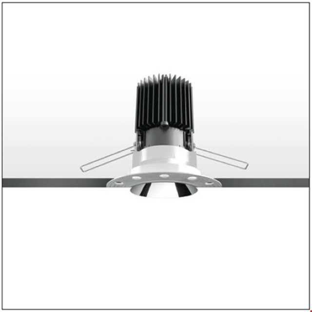Artemide Everything 105 - Round - Trimless - 25° - 2700K - Polished Metal — M329000 — manufacturer representative image
