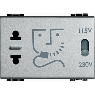 BTicino Shaver socket with insulation transformer — NT4177