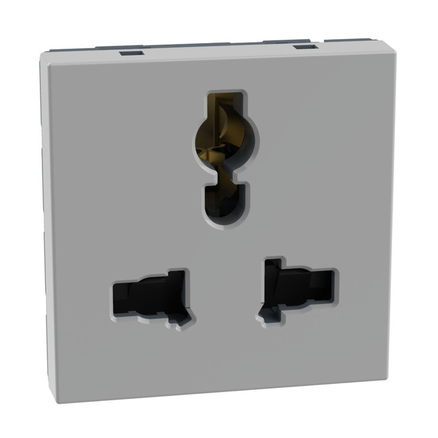 BTicino Multistandard socket 2P+E 5/6/10/13 A 250 Va.c. and 127 Va.c. — JG4139