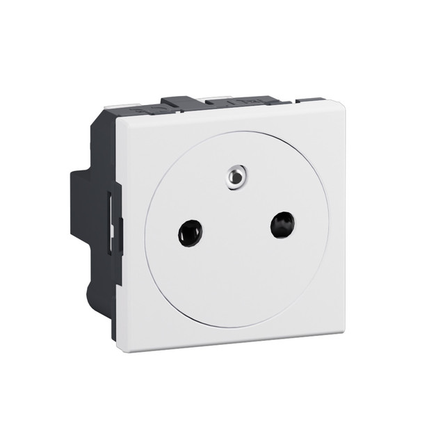 BTicino French/Belgian standard socket 2 P+E 16 A 250 V - flat — JW4142AF