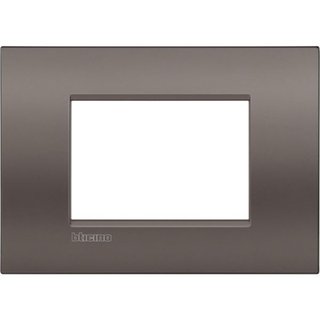 BTicino Cover plate AIR 3 modules - clay — LNC4803CY