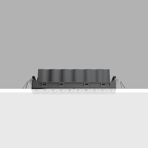 iGuzzini QJ32 — Linear miniaturised recessed luminaire with 10 optical elements for LED lamps - fixed optic — manufacturer representative image