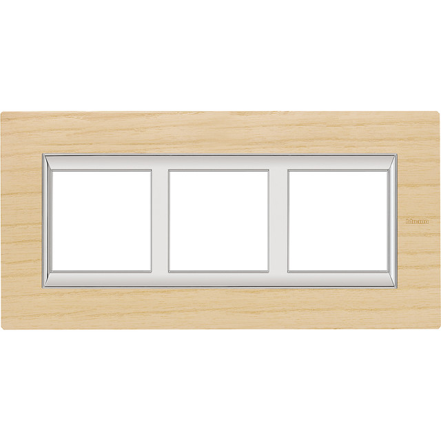 BTicino Rectangular cover plate 2x3P 57mm — HA4832/3LFR