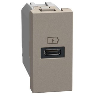 BTicino USB charger with 1 type C port - 20W — YG4192C