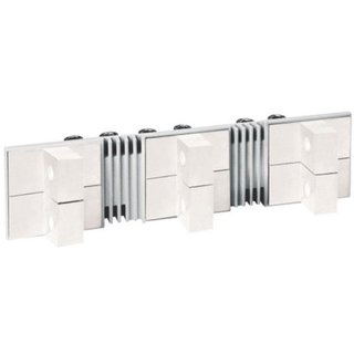 BTicino Vertical terminals 3P - step 106mm — MT8V3P1S