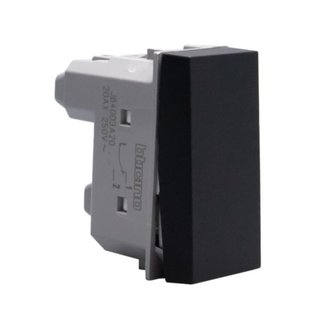 BTicino 2-Way rocker switches. 1P 20 AX - 250 Va.c. - lightable — JB4003A20
