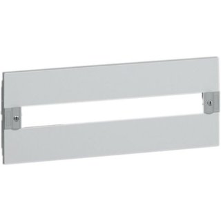 BTicino Front panel with screws 1/4 turn and DIN35 window for 24 modules 600x200mm — 9531/24Q