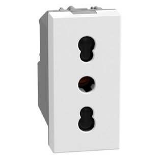 BTicino Italian standard P17/11 socket 2P+E 16 A 250 V - 1 module - white — YW4180
