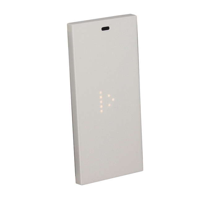 BTicino Full control. Touch digital control for the management of one to three functions - 1 module. Sand — KM8011