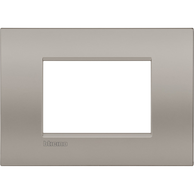 BTicino Cover plate AIR 3 modules - sand — LNC4803SB