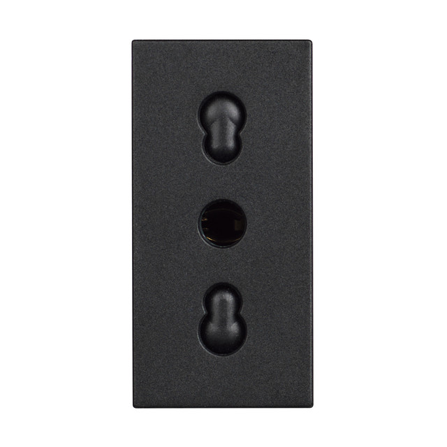 BTicino Italian standard socket 2P+E 16 A 250 Vac - center distance 19 mm and 26 mm — RG4180
