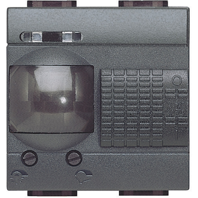 BTicino Switch IR passive - relay output - 230 Vac - 500W — L4432