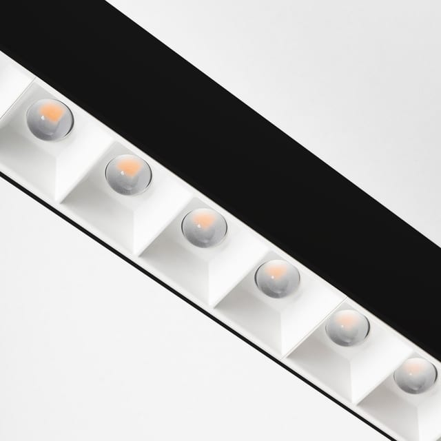 Artemide A.39 Refractive - Suspension/Ceiling - Direct Emission - 1184mm - White Integralis - Undimmable - Black — BZ01204IN0