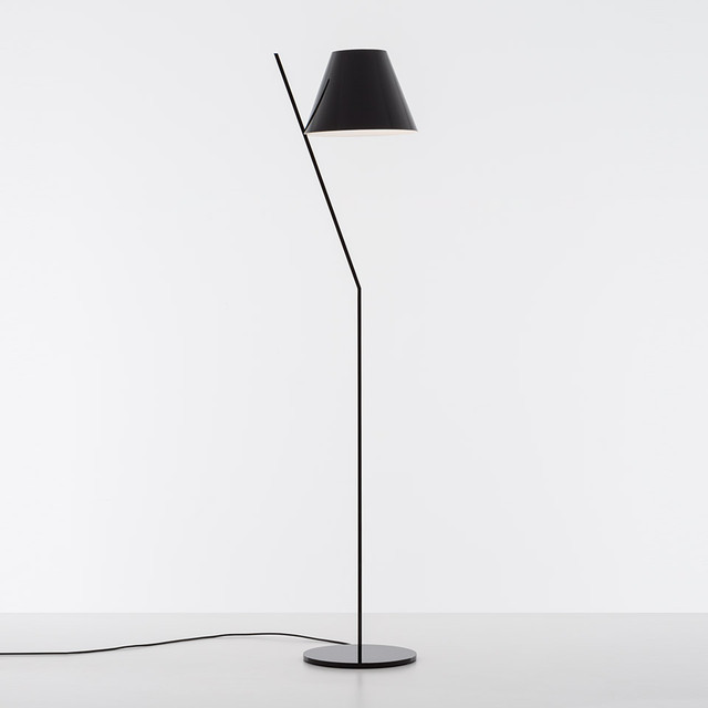 Artemide La Petite Floor - Black — 1753030A