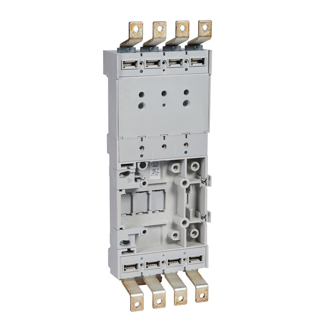 BTicino Base 4P+ELM with rear terminals for M4 630 plug-in/draw-out version — M7B17