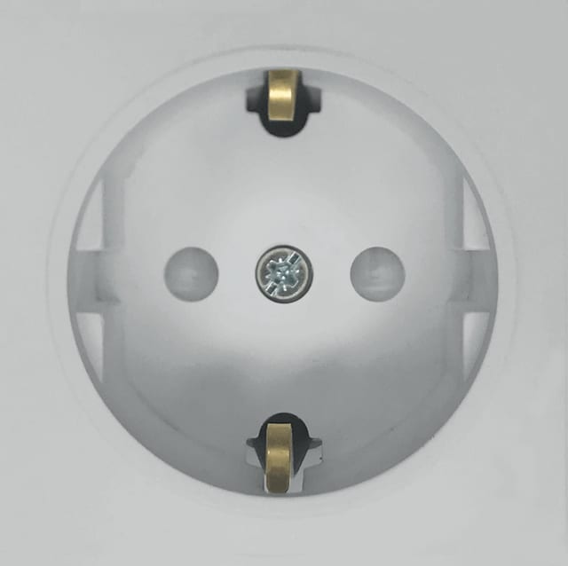 EAE European Socket Insert INT-C001-03-01