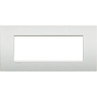 BTicino Cover plate AIR 7 modules - white pearl — LNC4807PR