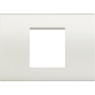 BTicino Square cover plate 2 modules centred - white — LNA4819BI