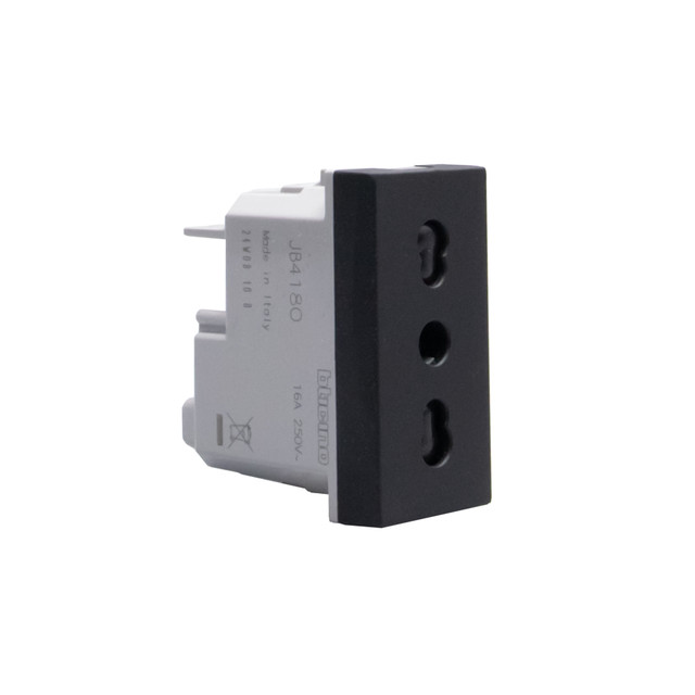 BTicino Italian standard P17/11 socket outlets 2 P+E 16 A 250 Va.c. — JB4180