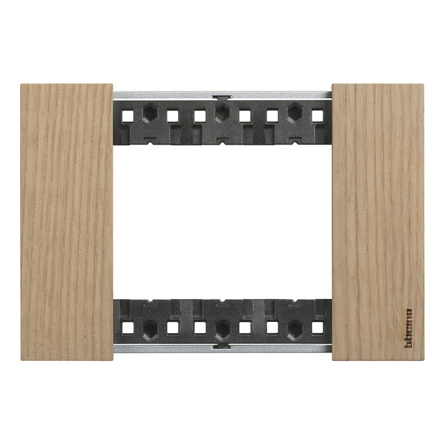 BTicino 3 modules Living Now plate — KA4803LM