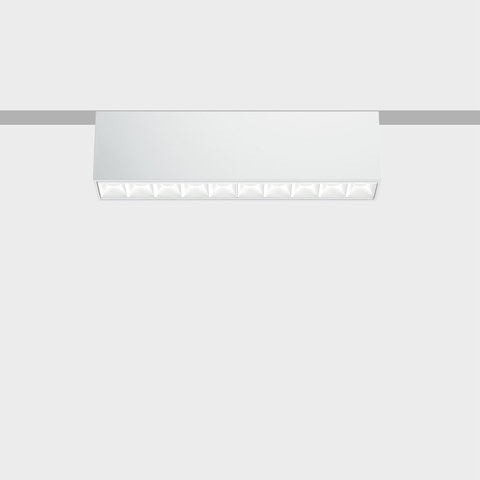 iGuzzini Q916 — Fixed linear module with 10 optic elements complete with adapter for installation on a 48V low voltage track — manufacturer representative image