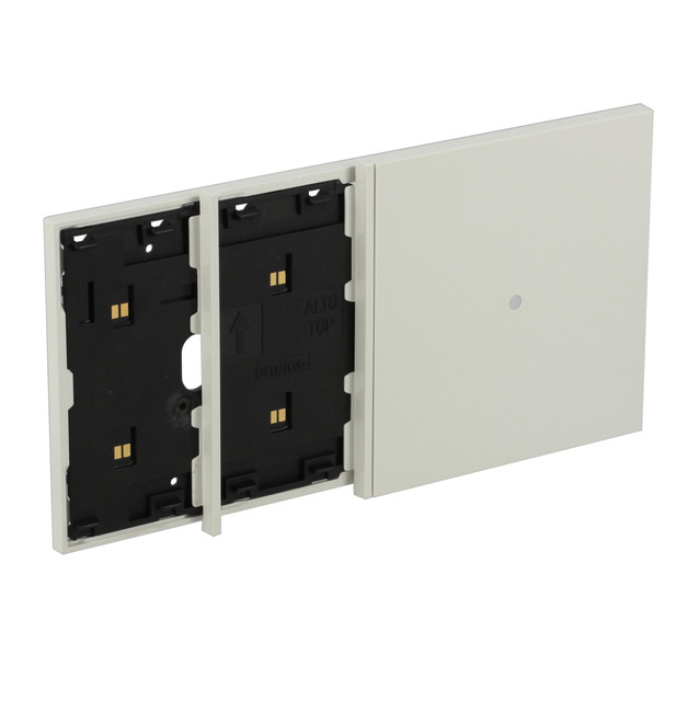 BTicino Electrified frame with anti-theft reader escutcheon for 4-module box. White. — KW8104M24