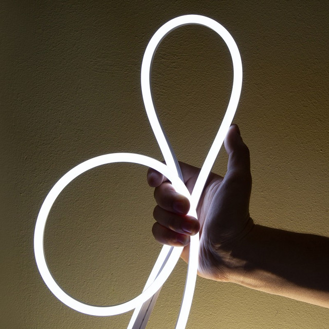 ACA Lighting 100LED/M LED NEON ROPE LIGHT WHITE SINGLE SIDE 50m IP44 1.5m CABLE WITH 3 SETS PLUG,CONNECTORS AND END CAPS — X08542411