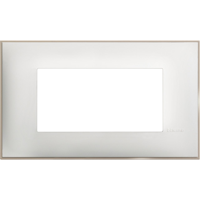 BTicino Cover plate - 4 modules — R4804WS
